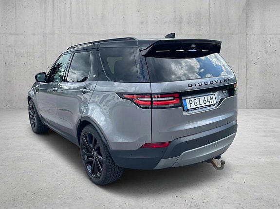 Land Rover Discovery 4 of 5