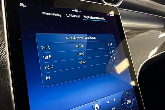 Mercedes-Benz GLC220 d 19 of 19