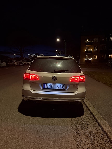 Volkswagen Passat 3 of 3