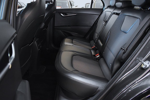 Kia Niro 10 of 24