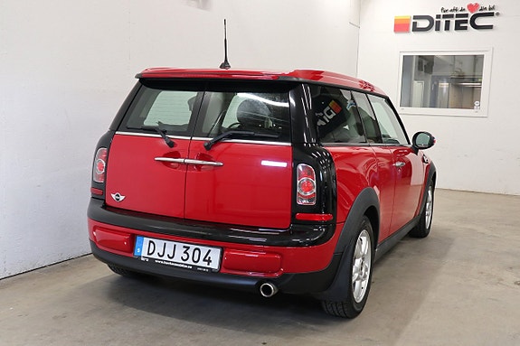 MINI Clubman One 2 of 5