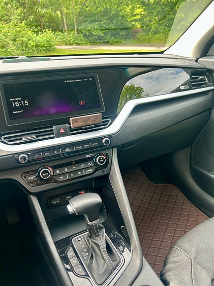 Kia Niro 4 of 8