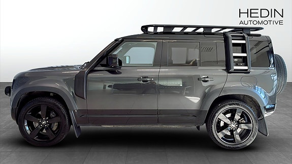 Land Rover Defender 110 6 of 15