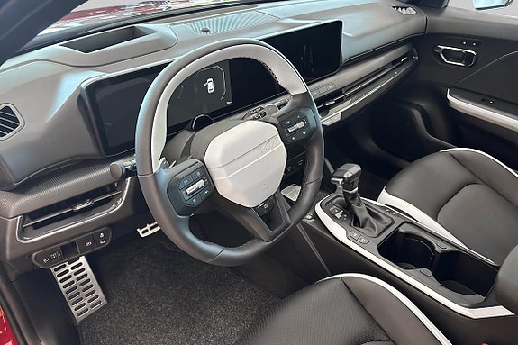 Kia K4 7 of 24
