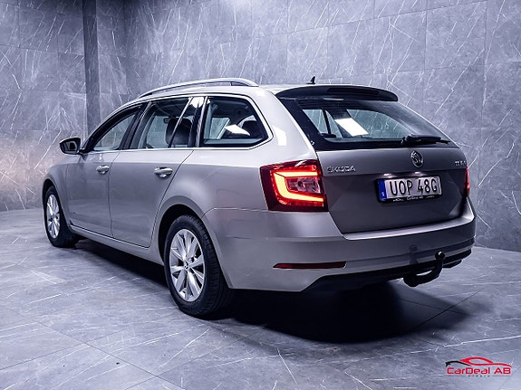 Skoda Octavia 5 of 5