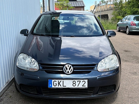 Volkswagen Golf V 3 of 14