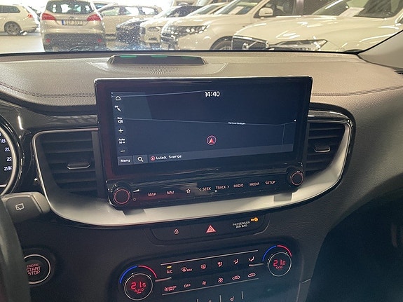 Kia Ceed 9 of 14