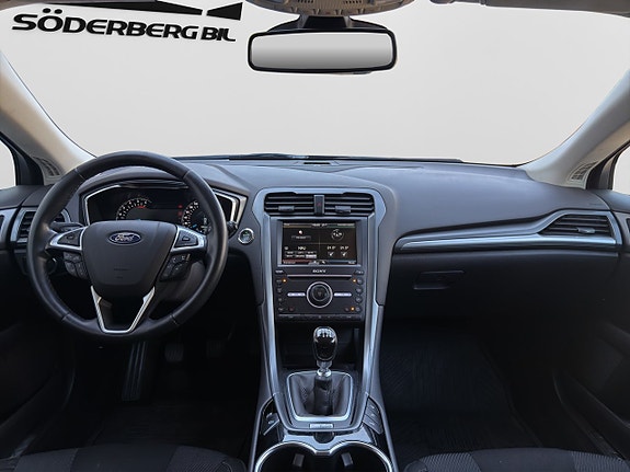 Ford Mondeo 12 of 30