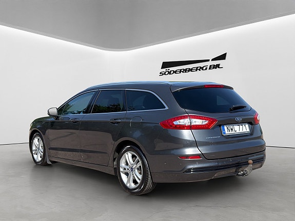 Ford Mondeo 25 of 30