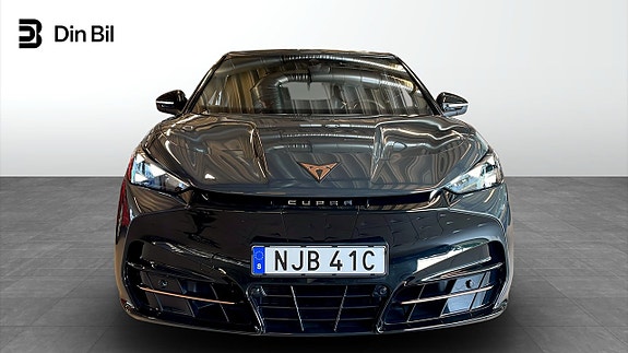 Cupra Tavascan 4 of 16