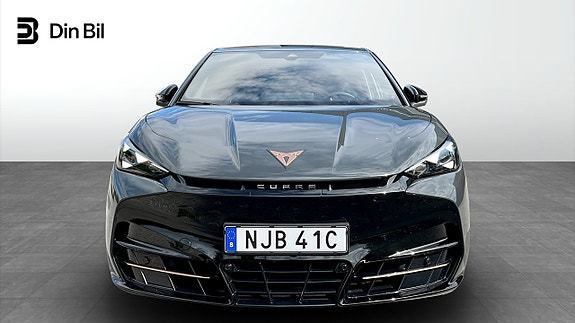 Cupra Tavascan 4 of 5