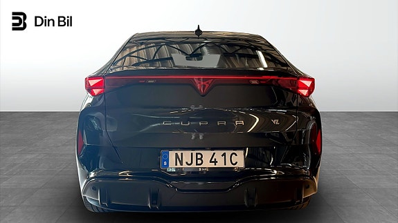 Cupra Tavascan 5 of 16
