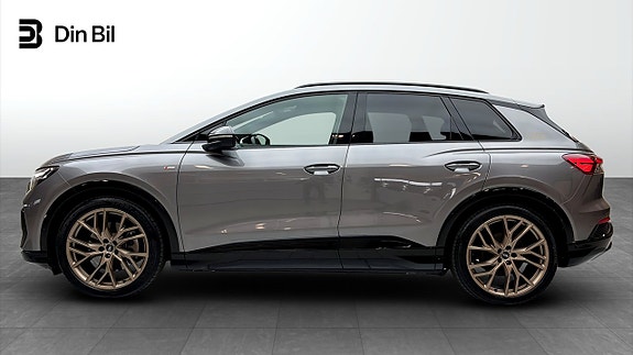 Audi Q4 e-tron 2 of 5