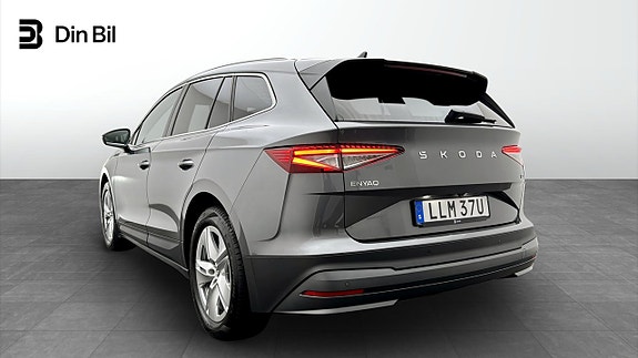 Skoda Enyaq 3 of 5
