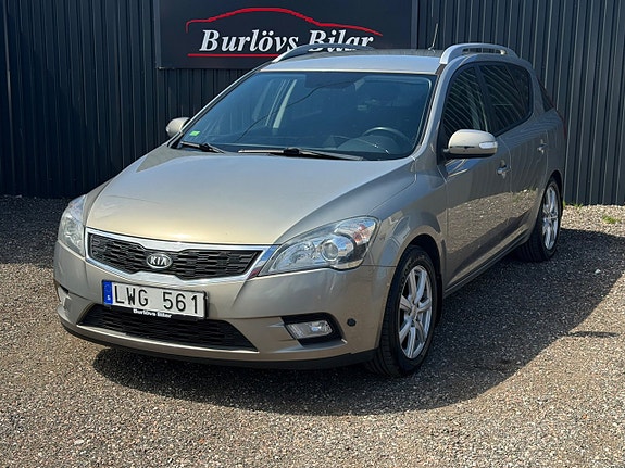 Kia Ceed 7 of 10
