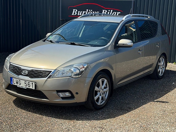 Kia Ceed 2 of 10