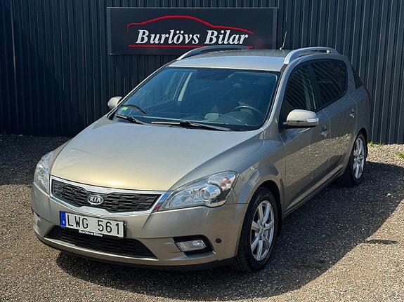 Kia Ceed 4 of 10