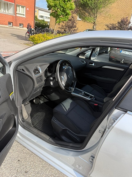 Citroen C4 5 of 5