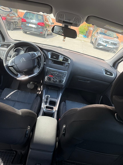 Citroen C4 2 of 5
