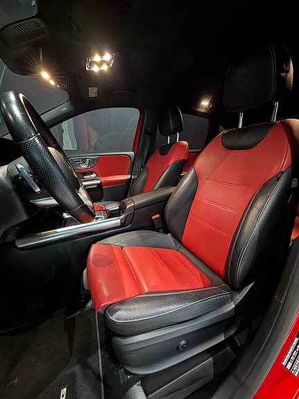Mercedes-Benz B200 11 of 18
