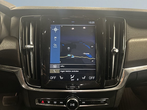 Volvo V90 Cross Country 11 of 22