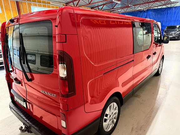 Renault Trafic 4 of 13