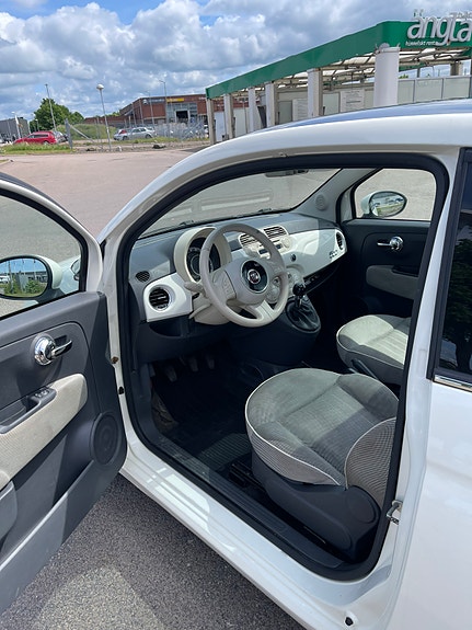 Fiat 500 3 of 5