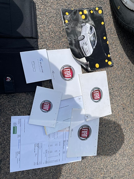 Fiat 500 2 of 5