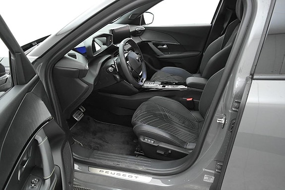 Peugeot 2008 21 of 23