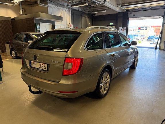 Skoda Superb 5 of 5