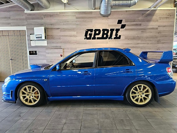 Subaru Impreza 2 of 5