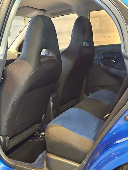 Subaru Impreza 9 of 20