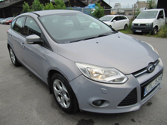 Ford Focus 3 of 5