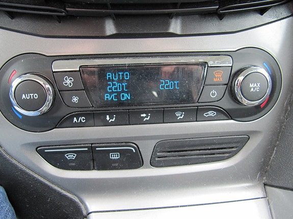 Ford Focus 10 of 15