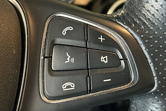 Mercedes-Benz C220 d 16 of 22