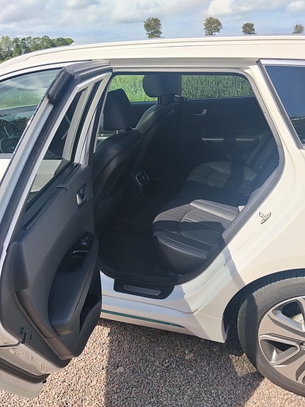 Kia Optima 10 of 14