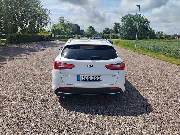 Kia Optima 4 of 5