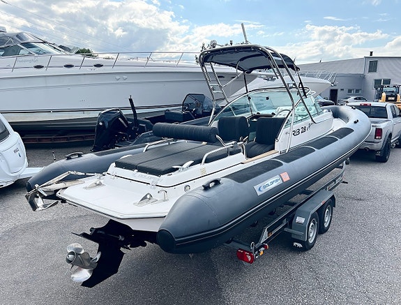 Goldfish 28 RIB -02 | Mercruiser 496 MAG MPI H.O 425hk 2 of 5