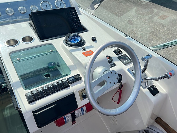 Goldfish 28 RIB -02 | Mercruiser 496 MAG MPI H.O 425hk 7 of 12