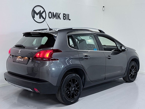 Peugeot 2008 3 of 5