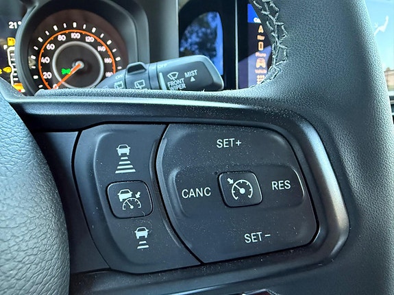 Jeep Wrangler Unlimited 17 of 19