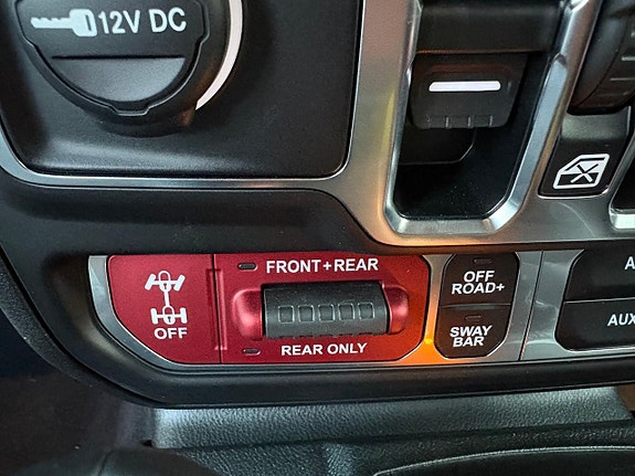 Jeep Wrangler 17 of 24