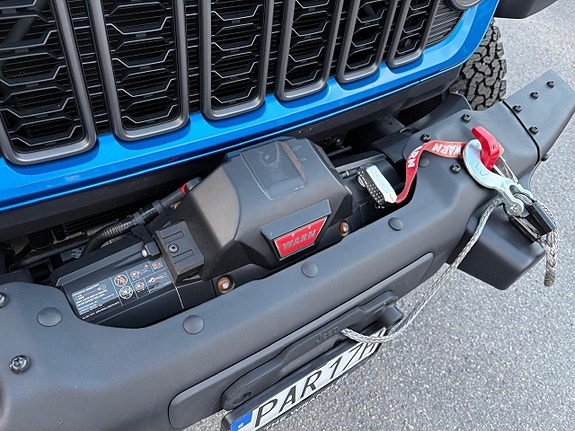 Jeep Wrangler 9 of 24