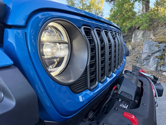 Jeep Wrangler Unlimited 11 of 19