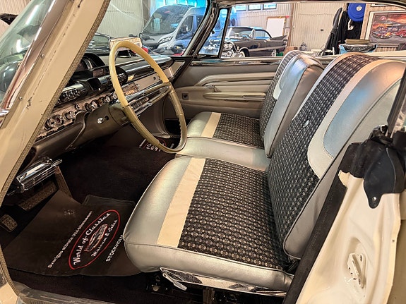 DeSoto Adventurer 13 of 22