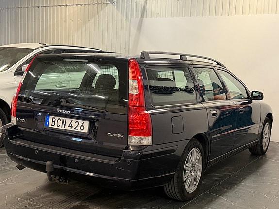 Volvo V70 6 of 27