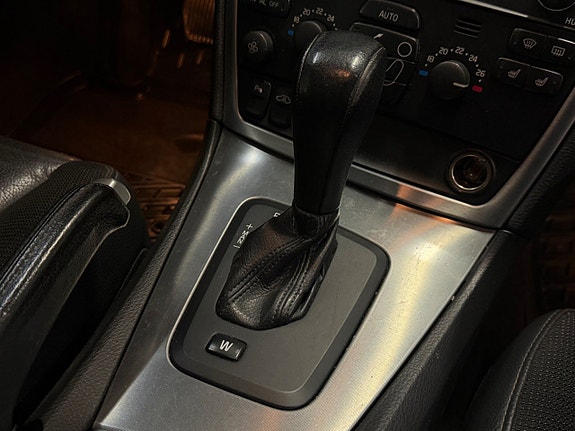 Volvo V70 22 of 27