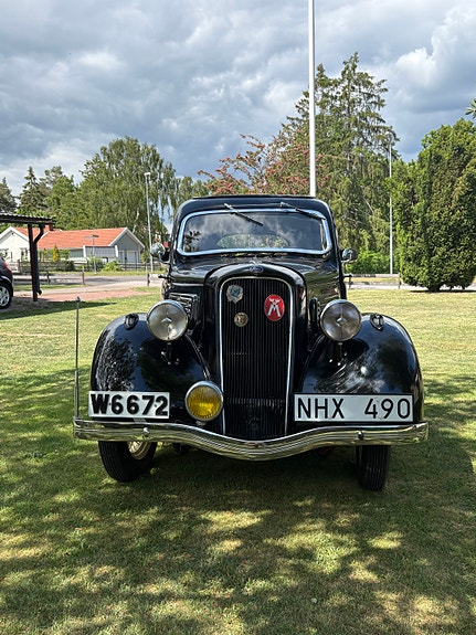 Ford C Junior 2 of 5
