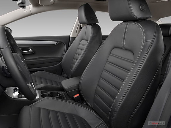 Volkswagen Passat CC 5 of 5