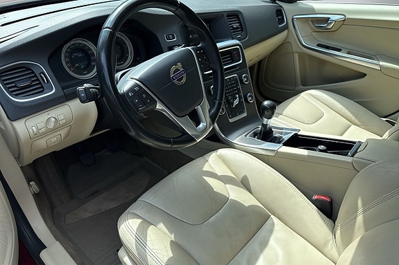Volvo S60 9 of 10
